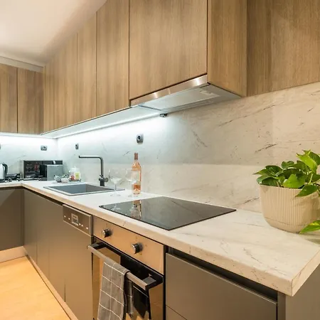 Urban Suites- Helexpo Thessaloniki Buitenkant foto